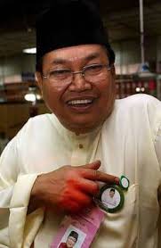 Blogger: IBRAHIM ALI PUJI PAS DAN PERCAYA ANWAR DIANIAYAI