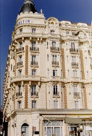 Poised along the promenade de la croisette, it is part of the city's center where there are many sights and attractions. Intercontinental Carlton Cannes Cannes 1913 Structurae