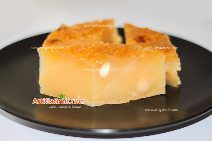 Semolina Syrup Cake