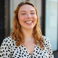 70+ "Sara Worth" profiles