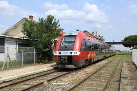 Les gares sont aménagées pour être facilement accessibles. Travaux De Maintien De L Exploitation Au Grau Du Roi Actu Ter Occitanie