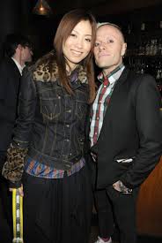 Before he married mayumi back in 2006, keith famously dated gail porter and rapper jentina chapman. Tragic Prodigy Star Keith Flint Begged Wife To Reconsider Split Before Suicide Friends Claim