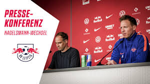 Trotz seiner jungen jahre hat er schon eine beeindruckende laufbahn. Rb Leipzig Live Die Pk Zum Trainer Wechsel Von Julian Nagelsmann Facebook