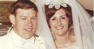 Eileen Schindler's Instagram, Twitter & Facebook