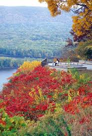 Maybe you would like to learn more about one of these? River Attractions Experience Missisippi River Beautiful Places To Visit Places To Visit State Parks