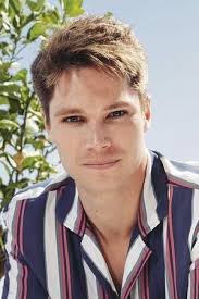 Professionals Season 1