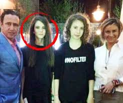Prima reacţie a lui laurenţiu reghecampf, după ce rebecca prodan a ajuns conducătoare de club în prezent antrenor la al wasl, în emiratele arabe unite, laurenţiu reghecampf (44 de ani) a vorbit. Cum A Comentat Reghe Faptul CÄƒ Fiica Anamariei Prodan A Devenit È™efÄƒ De Club In Liga 1 Evenimentul Zilei