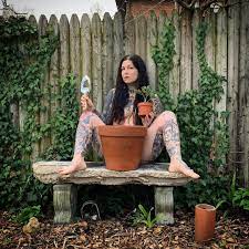 The Most Creative Photos Of The World Naked Gardening Day 2020, Even In  Isolation » Design You Trust