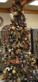 Safari Themed Christmas Tree Includes Lion Elephant And Zebra Ornaments And Masks P Holiday Christmas Tree Christmas Tree Themes Christmas Tree Decorations