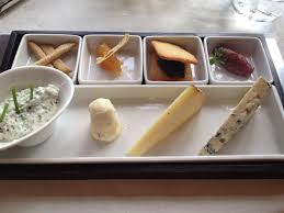 Menu Degustation Dessert Selection De Quatre Fromages De France Jules Verne Paris 2012 All Photos By Mel Mcleod C Food Jules Verne Culinary