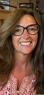 Deneen Scully's Instagram, Twitter & Facebook