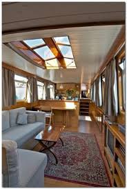 Cheap Houseboat Interior Ideas The Urban Interior Boat Interior Design Boat House Interior Houseboat Living