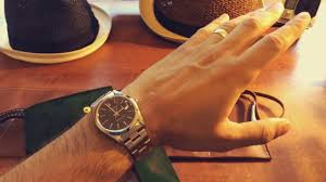 My watch currently fits a bit tight, can't really fit a finger in between my watch and my wrist. How To Wear Your Watch Perfect Fit Size Omega Rolex Tudor More Youtube