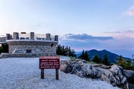 Perfect for a truly romantic getaway! Blue Ridge Parkway In Asheville N C National Scenic Drive Asheville Nc S Official Travel Site
