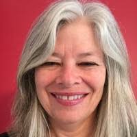 Diane Kemp's Instagram, Twitter & Facebook