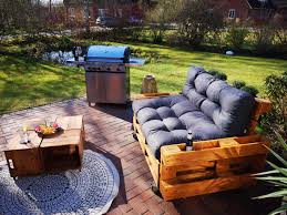 Palettenlounge & europaletten sofa module mit speziellen palettenkissen auflagen. á… Palettensofa Selber Bauen Oder Kaufen Palettenmobel Shop Diy