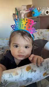 Catherine Robles Fuentes added...