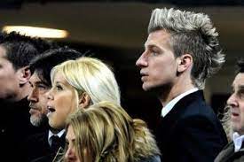 Jun 14, 2021 · especially bennifer 2.0. Wanda Nara Maxi Lopez Wife De Artist