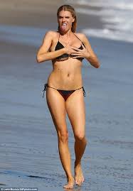 Αποτέλεσμα εικόνας για τα ματια της Charlotte Mckinney