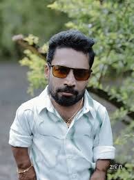 A @zen.robin click @prajith_kailasam @jinusomasekharan