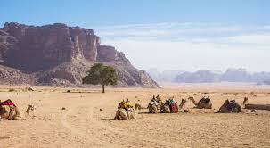 Total cost of living for two person with average consumption for one month will be 954.15 $, no rent price included. Beste Reisezeit Jordanien Wetter Und Klima Im Konigreich Jordanien