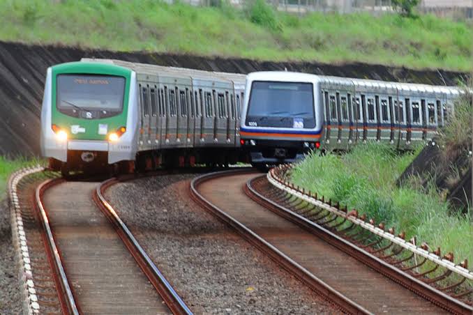 Metrô-DF: estações da linha Ceilândia voltam a funcionar após quatro horas fechadas por falha de energia | G1
