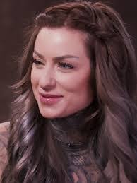 Melissa Hoffmaster's Instagram, Twitter & Facebook