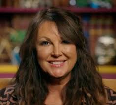 Kim Kardashian clashes with Karl Lagerfeld's cat Choupette in meeting