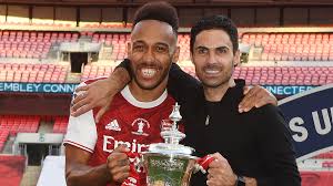 Diese statistik listet alle mitarbeiter, gegliedert nach ihrer funktion, von dem verein arsenal auf, die aktuell für den verein arbeiten. Aubameyang Leads Arsenal To Fa Cup Triumph Cgtn