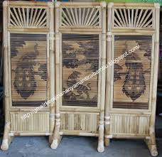 Tapi harga dari pvc ini cukup tinggi di pasaran indonesia, untuk masalah desain sangat mungkin membuat penyekat ruangan untuk segala jenis motif dan ornamen. 41 Sekat Ruangan Dari Rotan