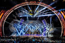 Festival internacional de la canción de viña del mar) is a music festival that is considered the best and biggest in latin america and the most important musical event in the americas which is held annually on the 3rd week of february since. Chile Suspende Festival Da Cancao De Vina Del Mar Pela Covid 19 Radio Uniao Fm