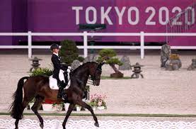 Die deutschen dressurreiterinnen holen sich den olympia sieg. Gzwhwrdt6vl69m
