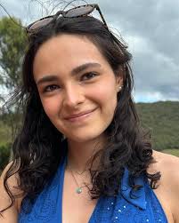 Felices 25 Isita de mi corazón ♥️ @ramoshe__ Mi orgullo, mi debilidad, mi  alegría, mi princesa amada! Que la vida te sonría siempre, que sigas  sirviendo, amando y dando, y que puedas