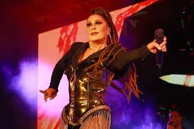Последние твиты от alejandra guzmán (@al3jandraguzman). Alejandra Guzman Desea Recuperar A Frida Sofia