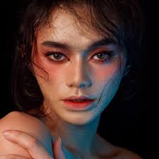 You will not make other people believe in you and your dreams if you  yourself don't believe in your power. Here's one of my favorite looks that  I did for @mienbeauties 👑