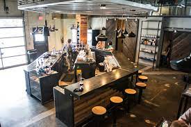 One of the city's best beer bars, radio is just as serious about the cuvée coffee it serves as it is about the 50+ beers available on tap and in bottles. After 17 Years Of Note Taking Cuvee Coffee Opens Stunning First Bar In Austin Daily Coffee News By Roast Magazinedaily Coffee News By Roast Magazine