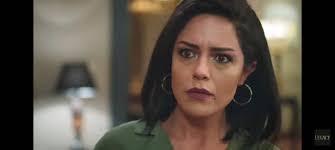 Rochelle Hale's Instagram, Twitter & Facebook