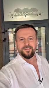 Ernest Kawa Hairdesigner