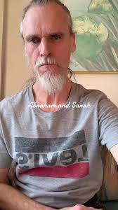 Sarah Vloging Abraham