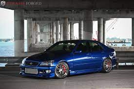 Lexus Is300 Image 36