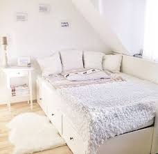 Discovered By Banana Cookie Find Images And Videos About Ikea Hemnes And Idee Arredamento Camera Da Letto Idee Camera Da Letto Ragazza Stanza Da Letto Ikea