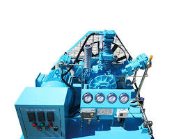 Image of Oxygen cylinder filling compressor