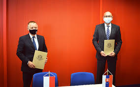 Resta sempre informato su tutte le offerte e le ultime novità karol. The Supreme Audit Institutions Of The Slovak Republic And The Republic Of Poland Have Agreed To Cooperate Asset Publisher