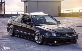 The si (sport injected) trim was introduced for the third generation of honda civics in both japan and north america. 2000 Honda Civic Coupe