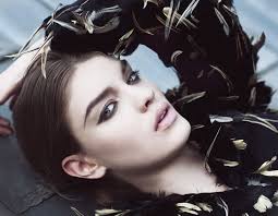 LARA JADE Englishwoman in New York TONY BRIDGE Clarity and megapixels  RODNEY DEKKER Climatic events