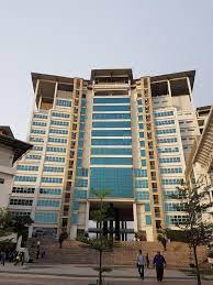 The university of selangor (unisel) is a university wholly owned and managed by the selangor state government independently without funding from the malaysian federal government (and is thus regarded as a private university as opposed to a public university. Management Science University Msu Editorial Stock Image Image Of Campus Selangor 74887009