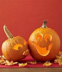 Et si vous peigniez un cucurbitaceae, pour changer ? Decorer Une Citrouille Pour Halloween En 30 Idees Halloween Pumpkins Carvings Amazing Pumpkin Carving Pumpkin Carving