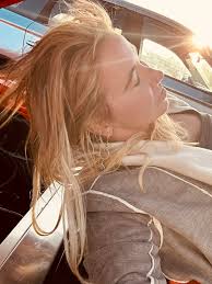 Samantha Matthews Yoga Based Holistic Health Coach