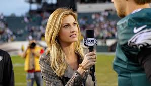 Sideline Reporter Is A Job Fraught With Limitations Erin Andrews Curiosidades Humanas Curiosidades