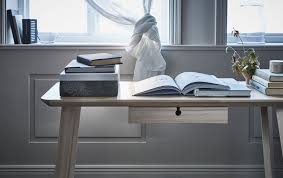 Uno Spazio Di Lavoro Personalizzato Idee Ikea Zuhause Grossraumburo Ikea